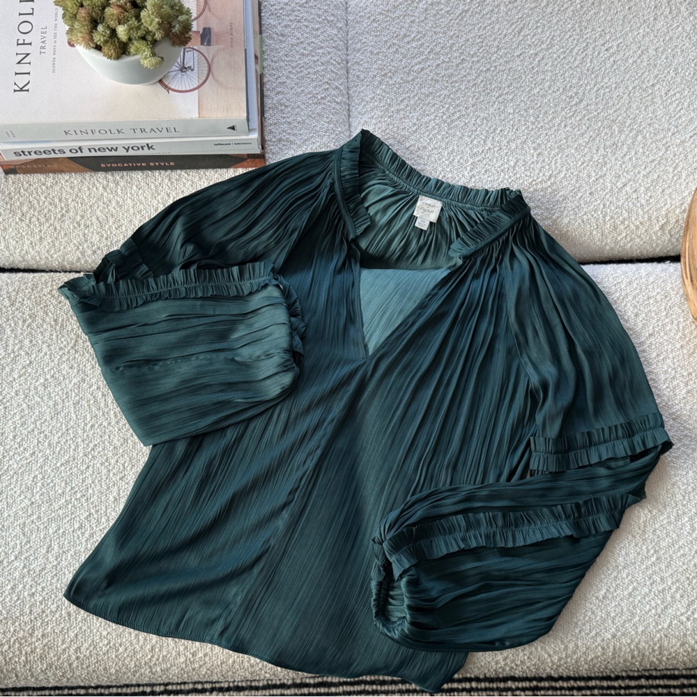 Roan & Ryan Dark Green Women's Blouse